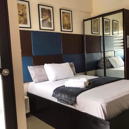 Mabolo Garden Flat A6 With Free Rooftop Pool Cebú Exterior foto