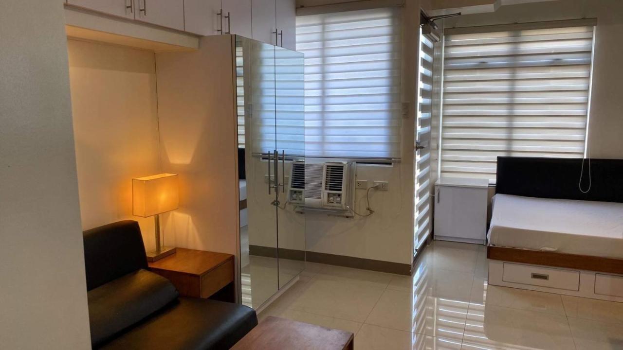 Mabolo Garden Flat A6 With Free Rooftop Pool Cebú Exterior foto