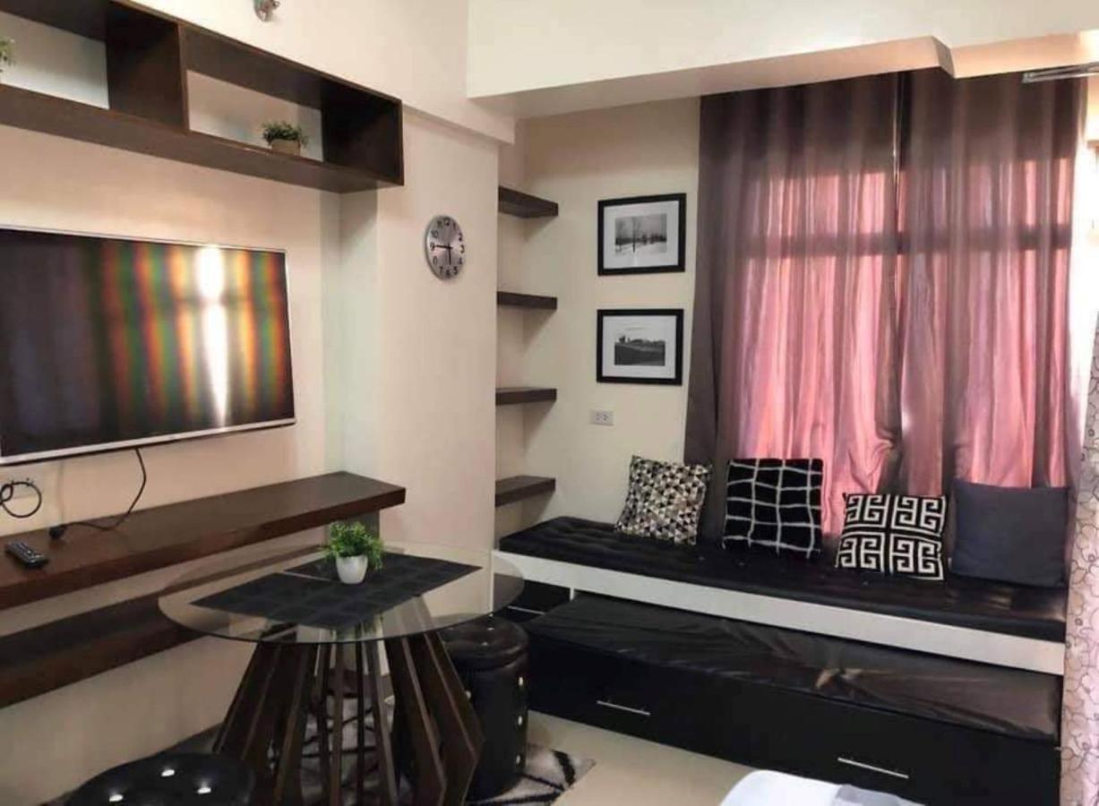 Mabolo Garden Flat A6 With Free Rooftop Pool Cebú Exterior foto
